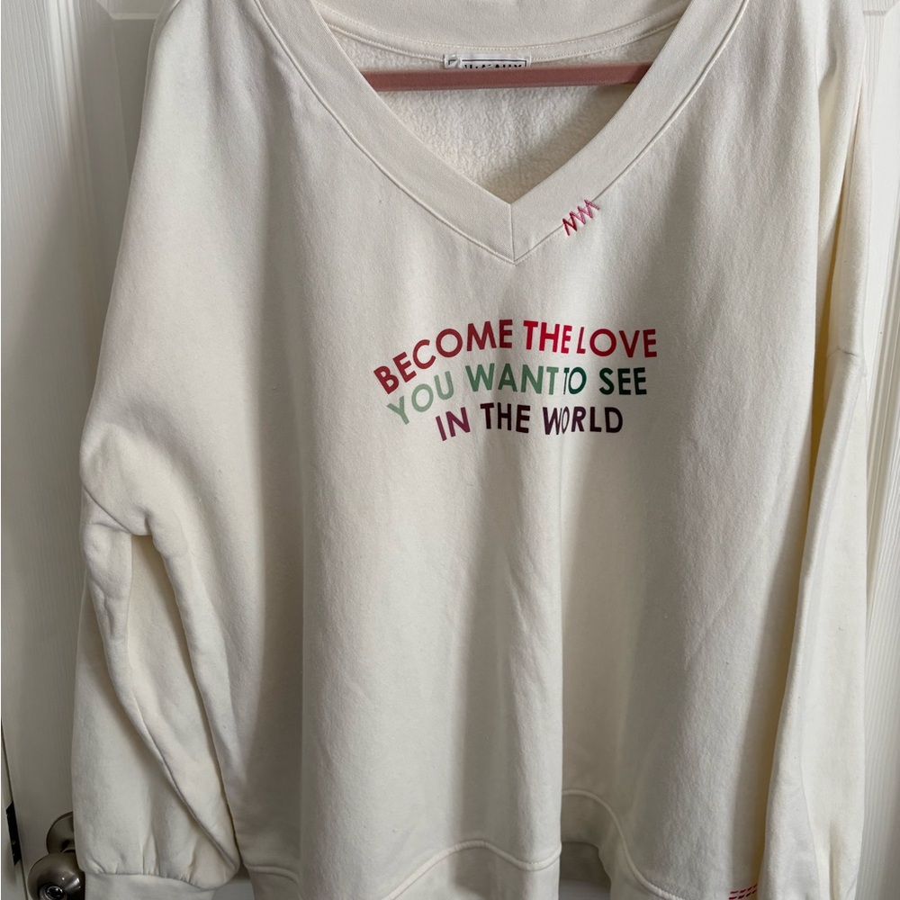 ALI+MALLY Cream Pullover Sweatshirt